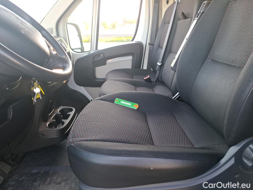  Peugeot  Boxer PEUGEOT  VU 4p Fourgon BLUEHDI 130 PREMIUM PA 333 L2H2 #48