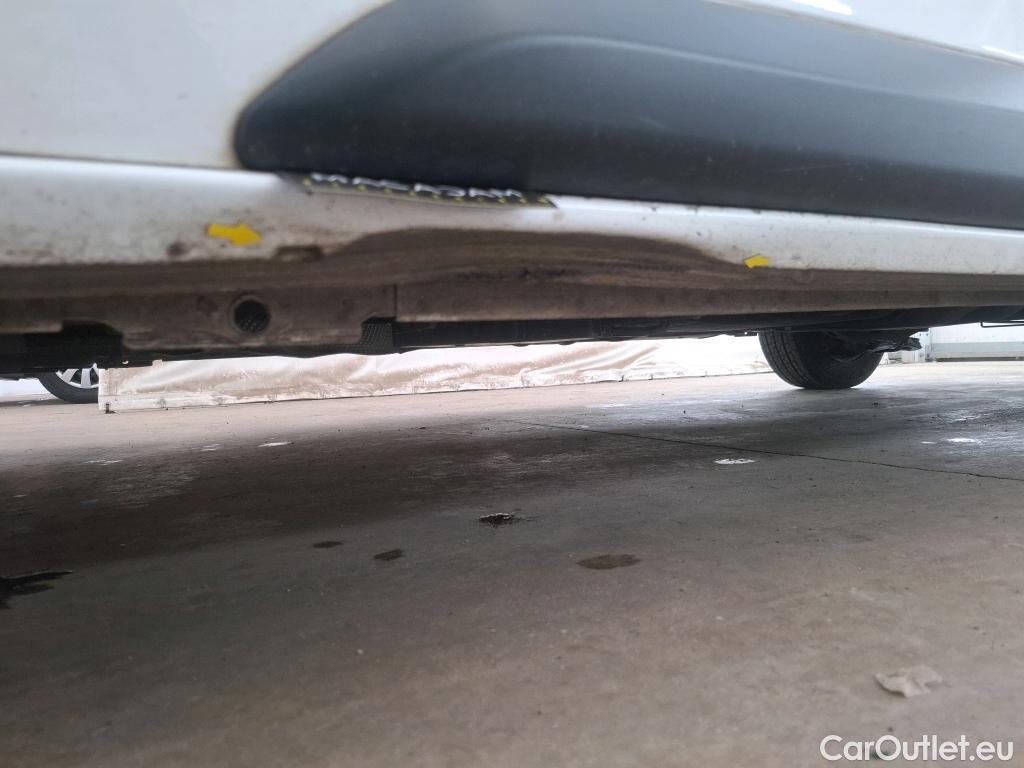  Citroen  Jumpy  Fourgon Club M 1.5 BlueHDi 100CV BVM6 E6d #16