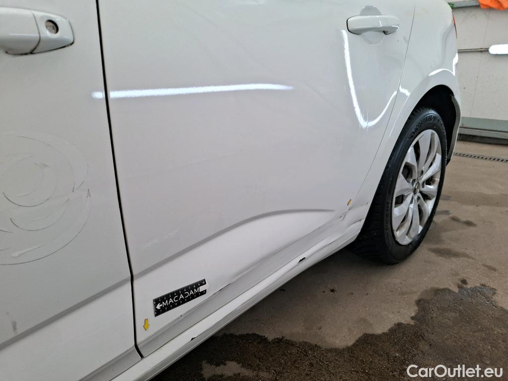  Renault  Megane  IV Berline 5pt. Société Air Nav 1.5 dCi 90CV BVM6 E6 #18