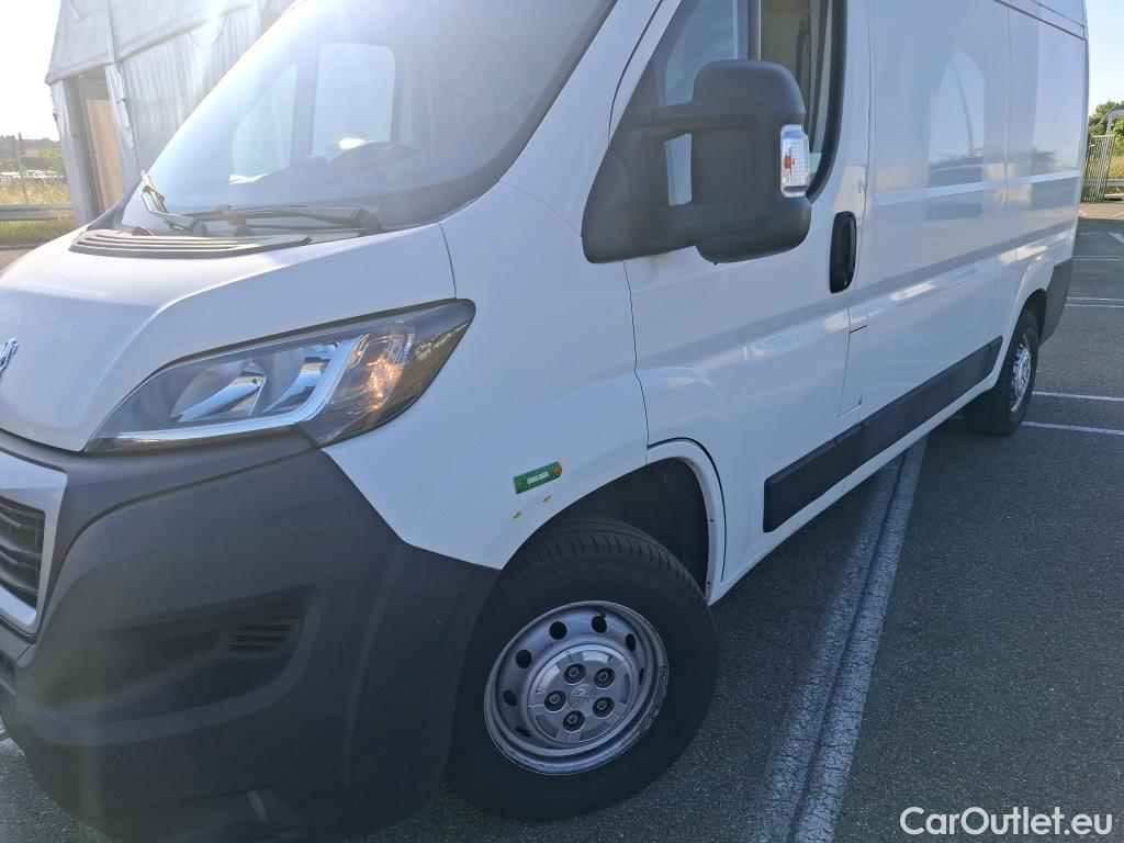  Peugeot  Boxer PEUGEOT  VU 4p Fourgon BLUEHDI 130 PREMIUM PA 333 L2H2 #34