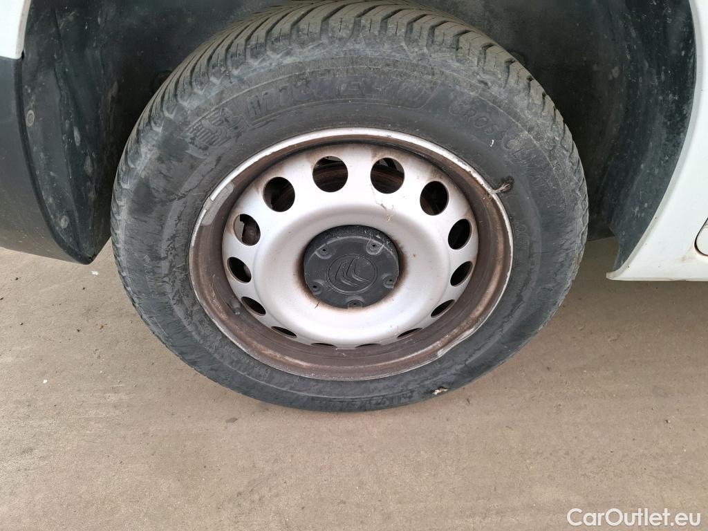  Citroen  Berlingo  Fourgon Club M 1000 1.6 BlueHDi 75CV BVM5 E6 #40