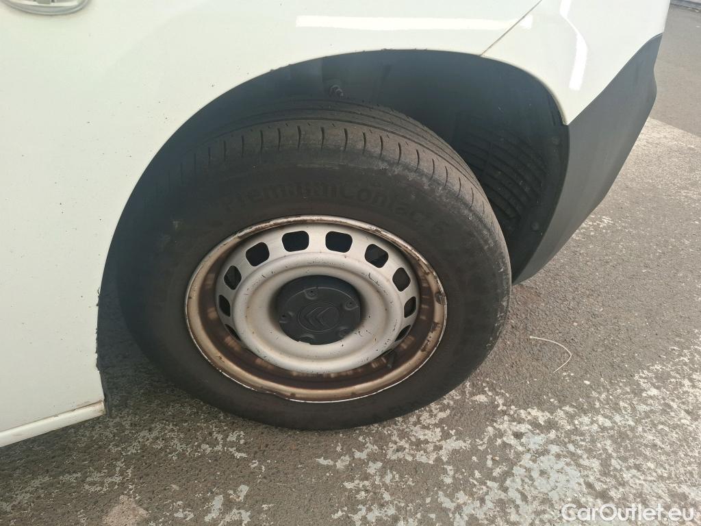  Citroen  Berlingo  Fourgon Club M 650 1.5 BlueHDi 75CV BVM5 E6dT #26