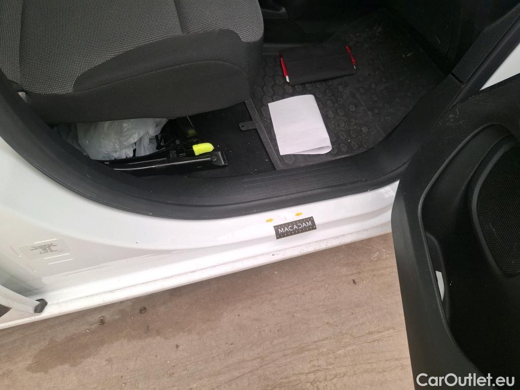  Citroen  Berlingo  Fourgon Driver M 650 1.5 BlueHDi 100CV BVM5 E6dT #37