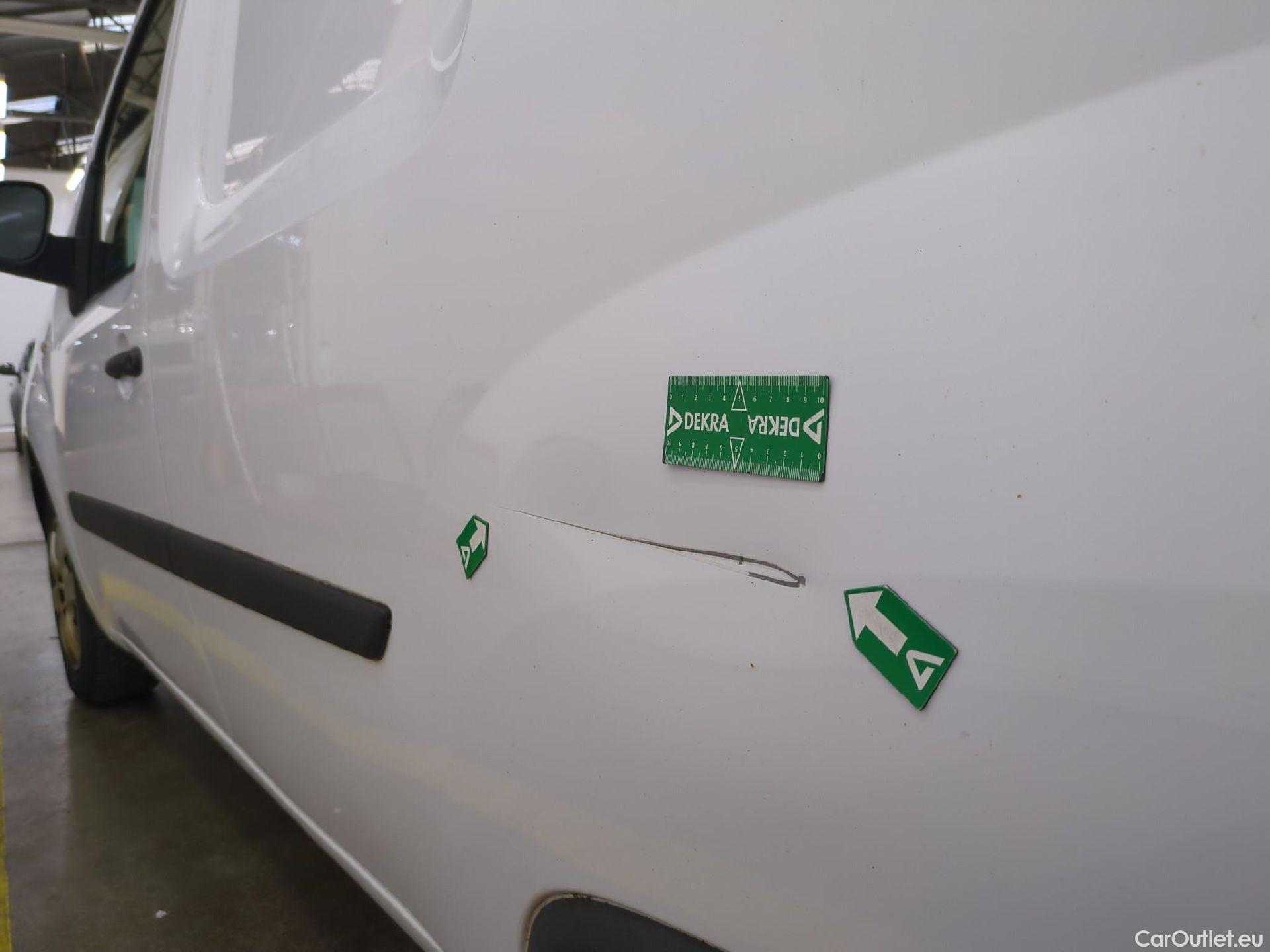  Renault  Kangoo RENAULT  Express / 2013 / 4P / Fourgonnette Gd Volume Gd Confort - Blue dCi 95 #38