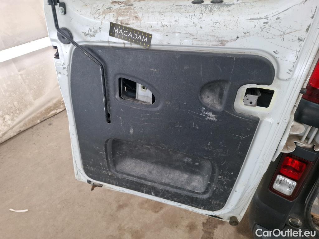  Renault  Trafic RENAULT  VU 4p Fourgon FG GCFL1H1 1000 dCi95 E6 #70