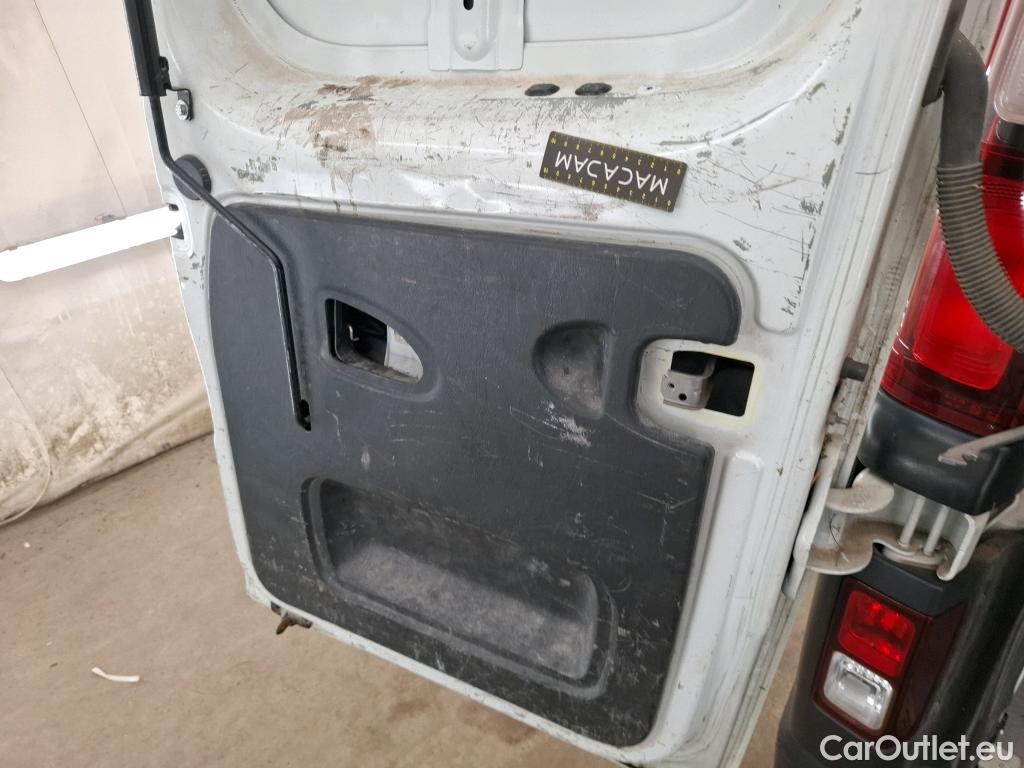  Renault  Trafic RENAULT  VU 4p Fourgon FG GCFL1H1 1000 dCi95 E6 #56