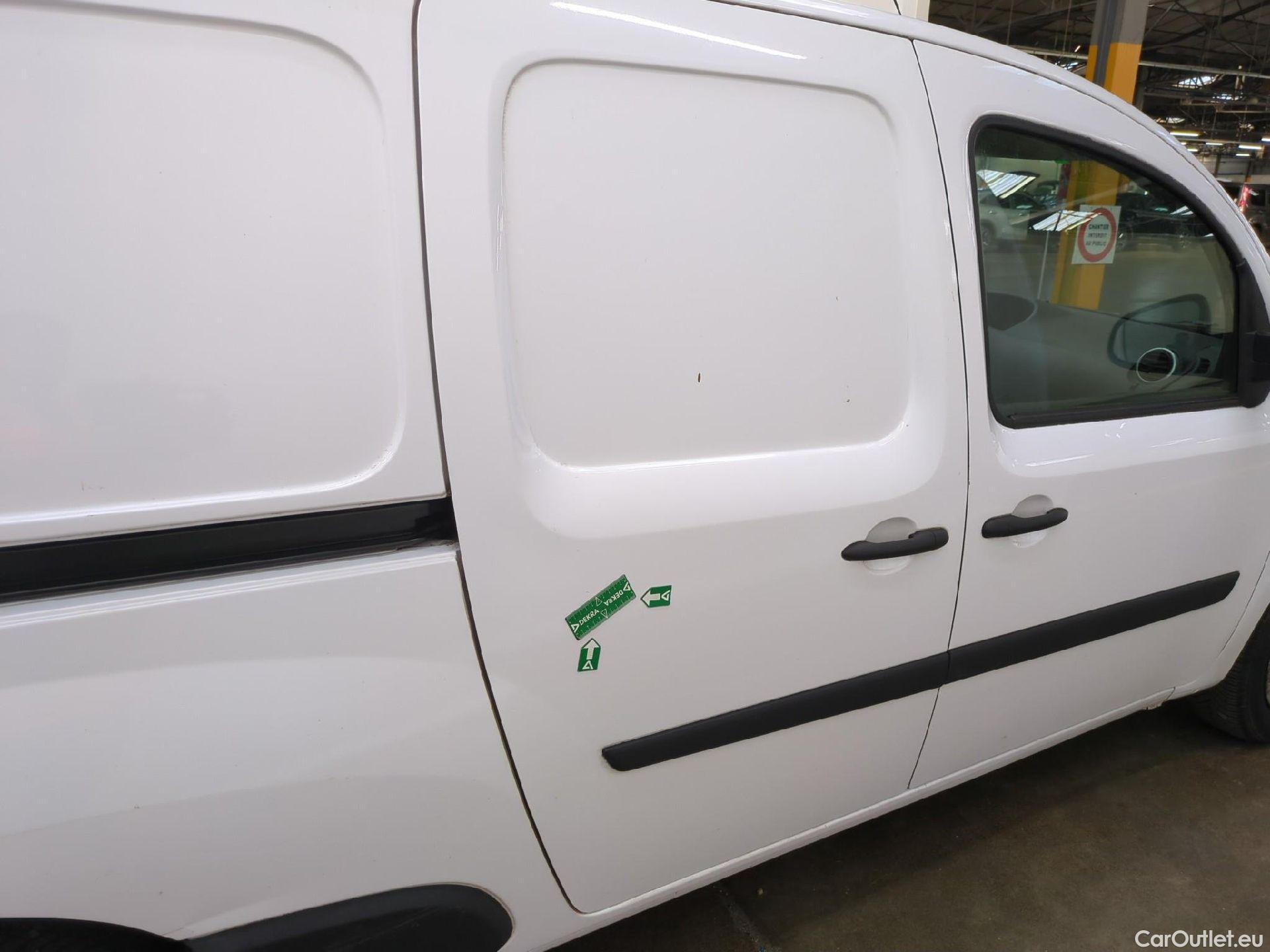  Renault  Kangoo RENAULT  Express / 2013 / 4P / Fourgonnette Gd Volume Gd Confort - Blue dCi 95 #68