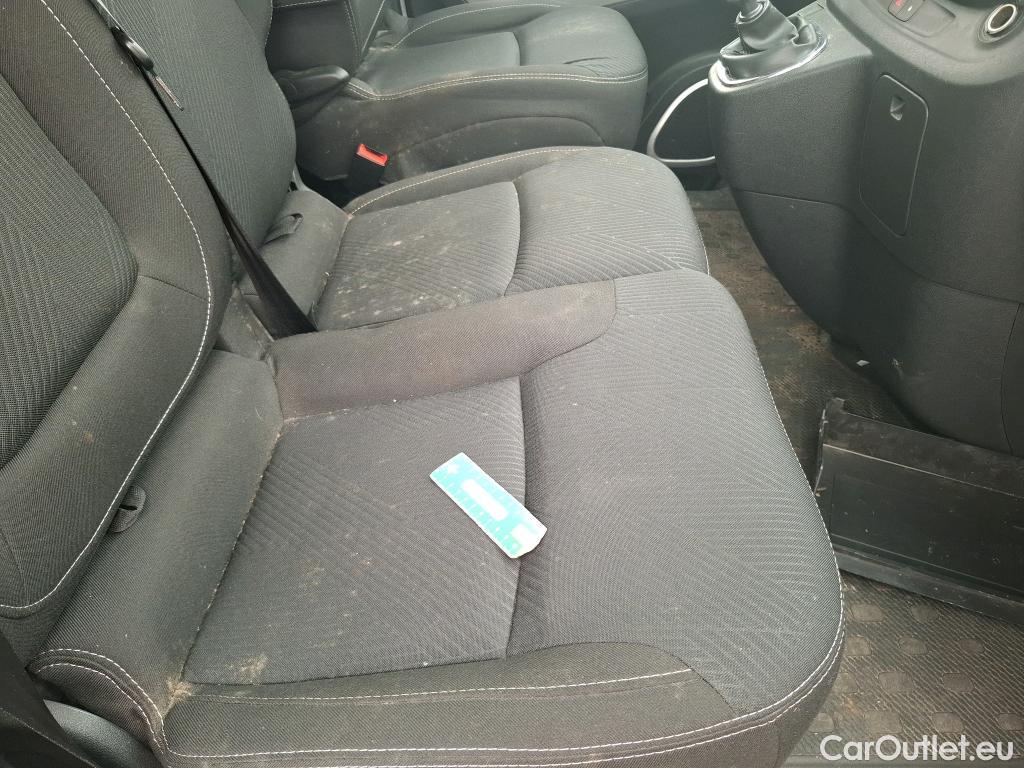 Renault  Trafic RENAULT  / 2014 / 4P / Fourgon tôlé FG GCF L2H1 1200 dCi 95 E6 #13