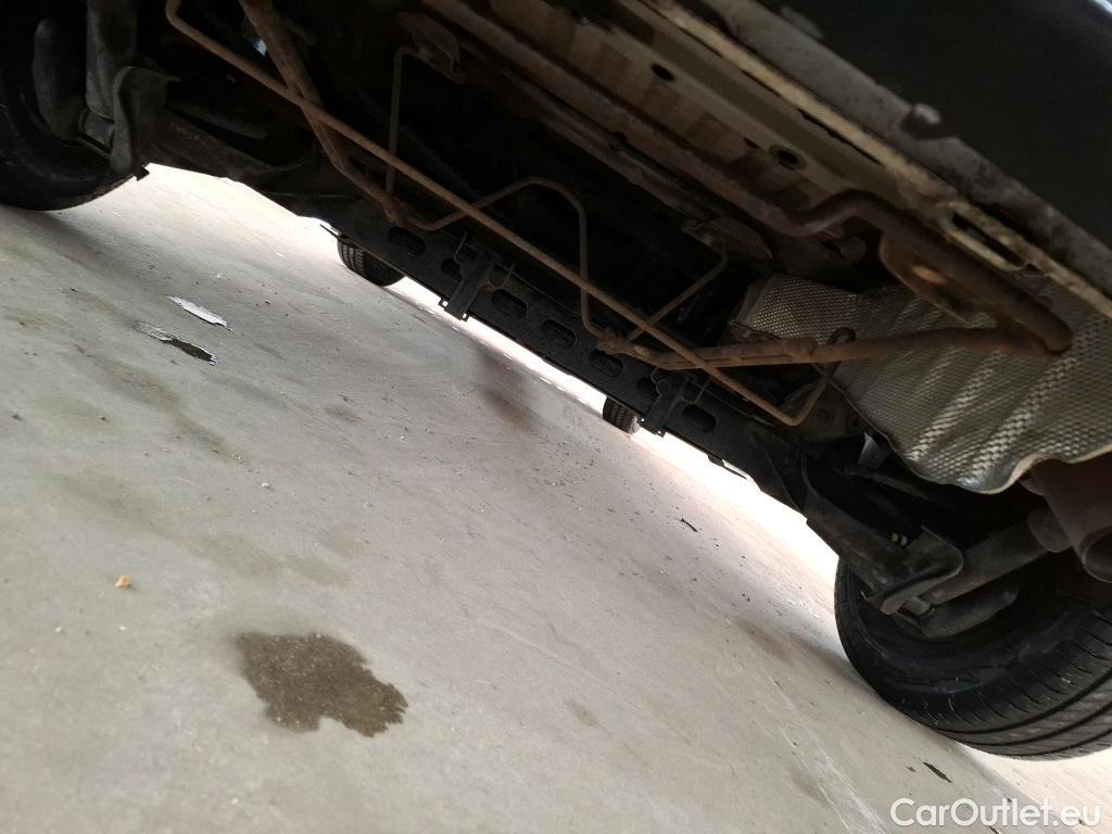  Renault  Trafic RENAULT  / 2019 / 4P / Fourgon tole FG GCF L1H1 1200 dCi 120 #8