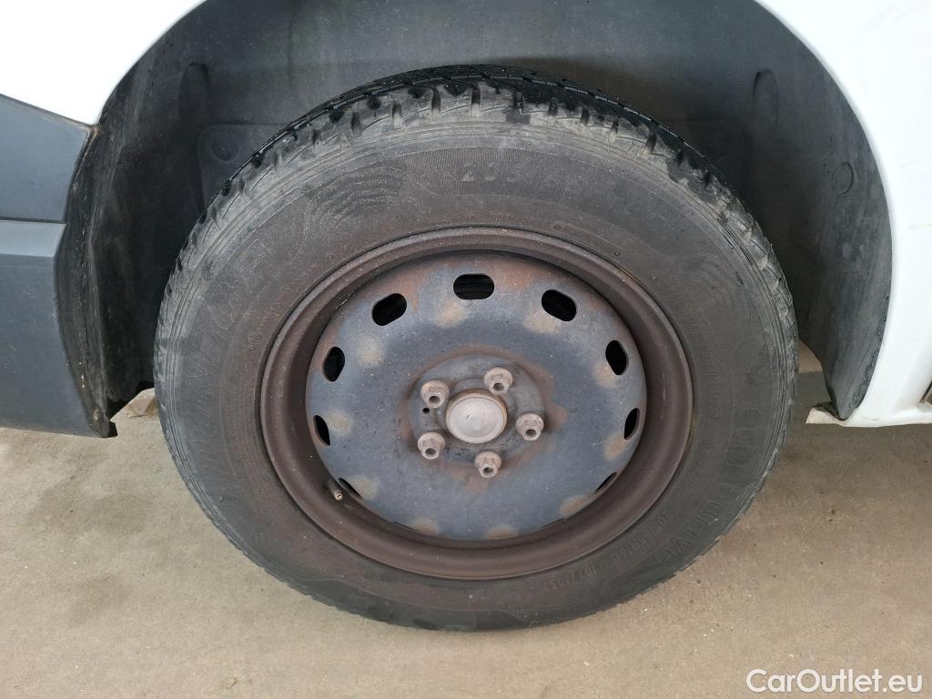  Renault  Trafic RENAULT  VU 4p Fourgon FG GCFL1H1 1000 dCi95 E6 #73