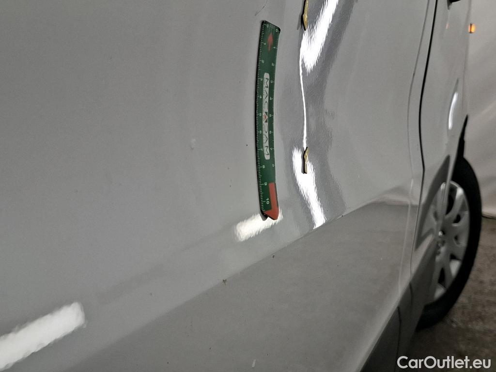  Renault  Trafic RENAULT  / 2014 / 4P / Fourgon tôlé FG GCF L2H1 1200 dCi 95 E6 #7