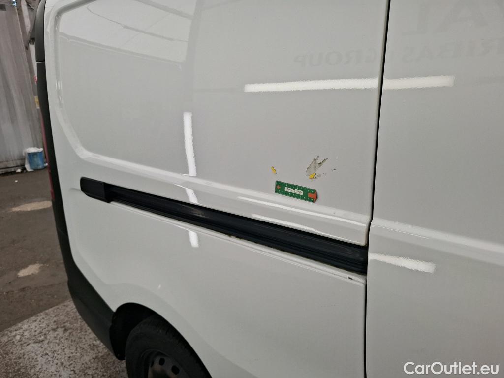  Renault  Trafic RENAULT  / 2014 / 4P / Fourgon tôlé FG GCF L2H1 1200 dCi 95 E6 #1