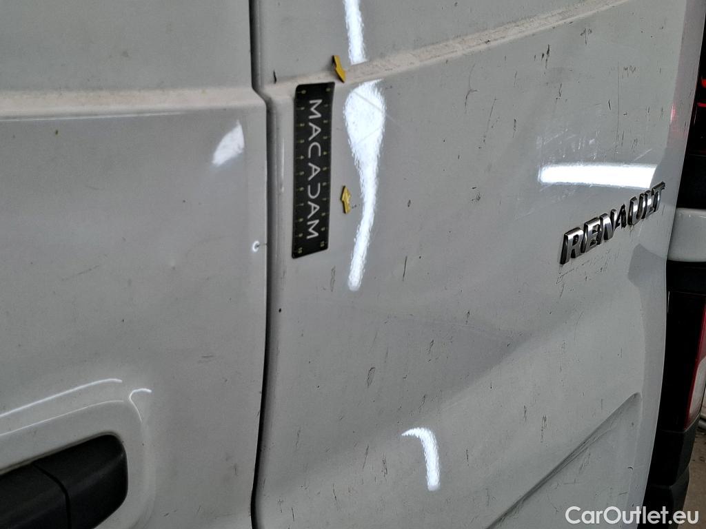  Renault  Trafic RENAULT  VU 4p Fourgon FG GCFL1H1 1000 dCi95 E6 #63