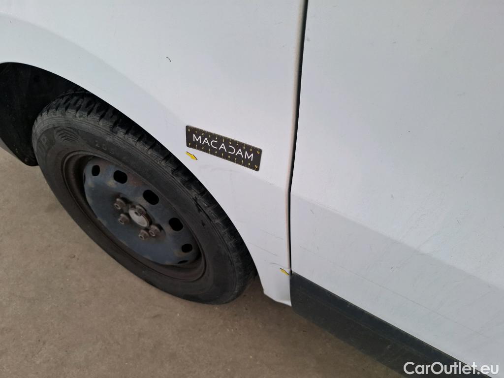  Renault  Trafic RENAULT  VU 4p Fourgon FG GCFL1H1 1000 dCi95 E6 #91