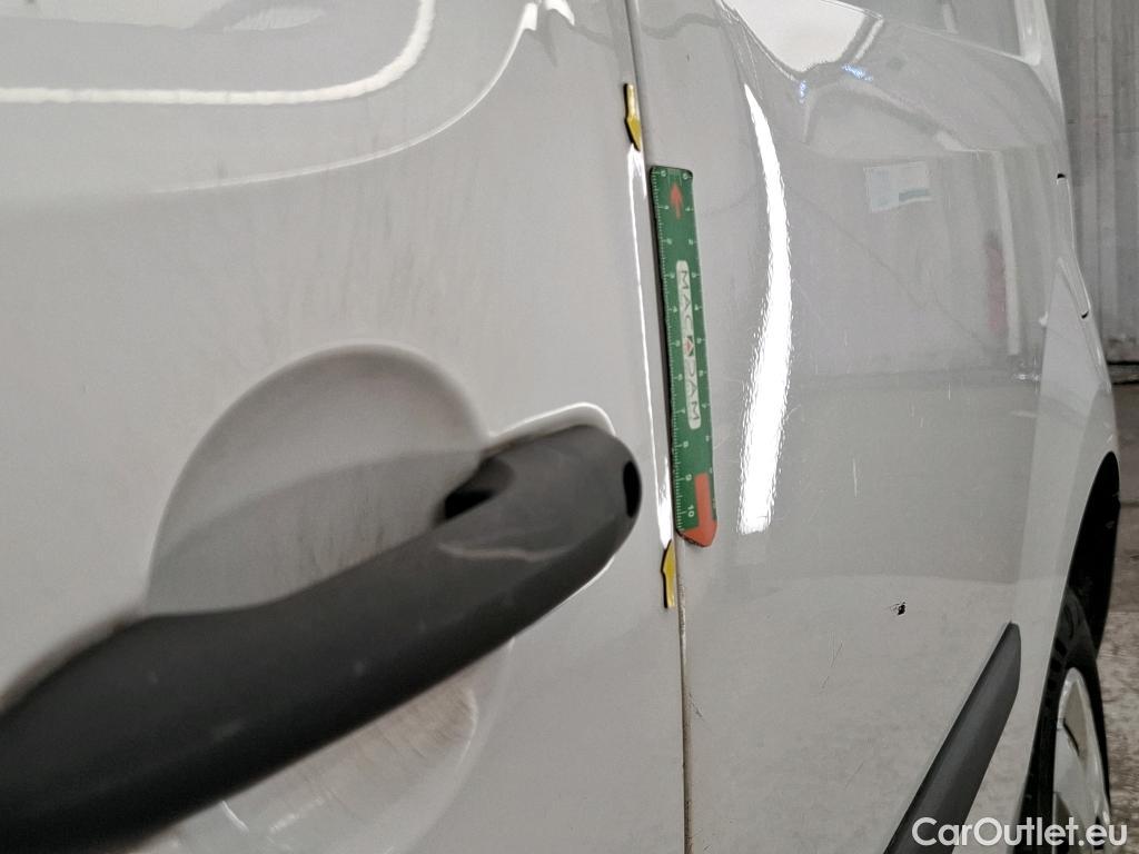  Renault  Kangoo  Express Extra (Série Spéciale) 1.5 dCi 75CV BVM5 E6 #3