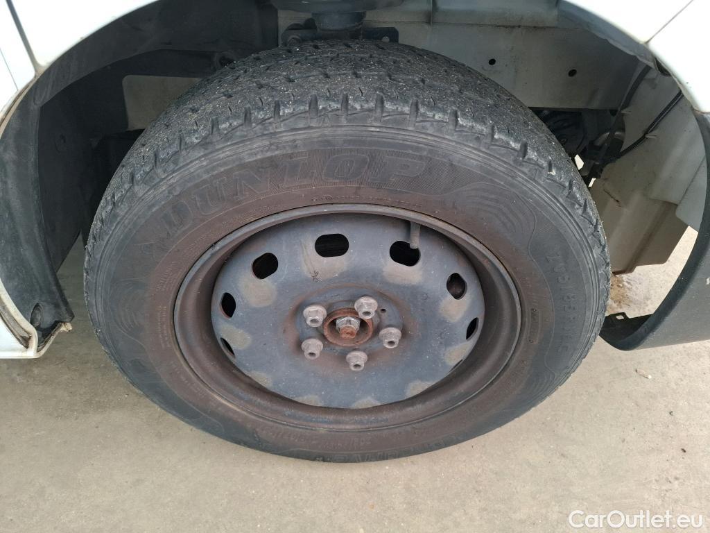  Renault  Trafic RENAULT  VU 4p Fourgon FG GCFL1H1 1000 dCi95 E6 #75