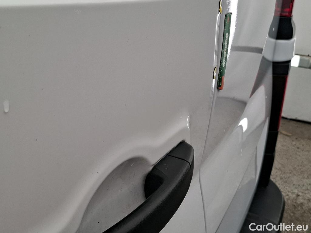  Renault  Trafic RENAULT  / 2014 / 4P / Fourgon tôlé FG GCF L2H1 1200 dCi 95 E6 #9