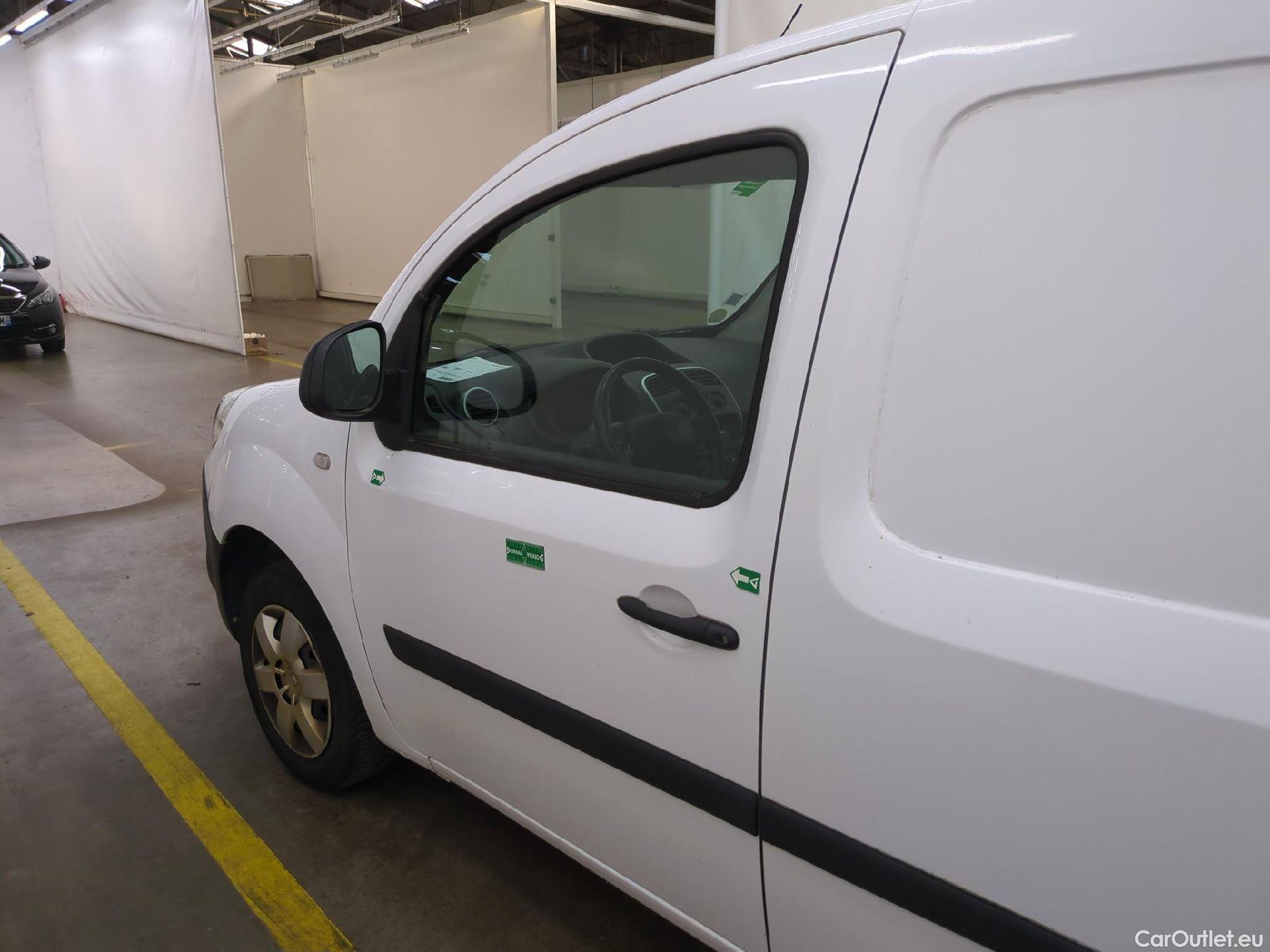  Renault  Kangoo RENAULT  Express / 2013 / 4P / Fourgonnette Gd Volume Gd Confort - Blue dCi 95 #49
