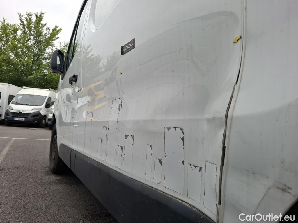  Renault  Trafic RENAULT  VU 4p Fourgon FG GCFL1H1 1000 dCi95 E6 #11