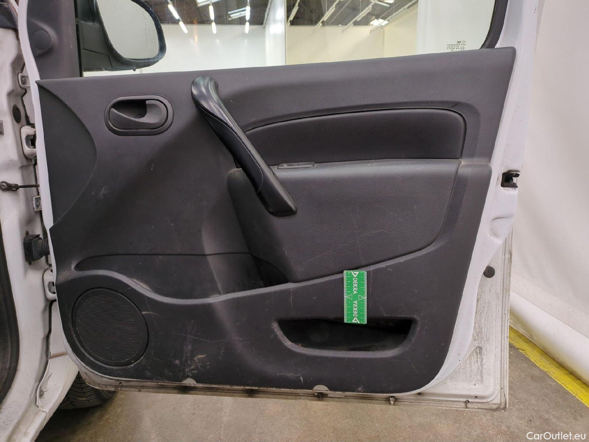  Renault  Kangoo RENAULT  Express / 2013 / 4P / Fourgonnette Gd Volume Gd Confort - Blue dCi 95 #1