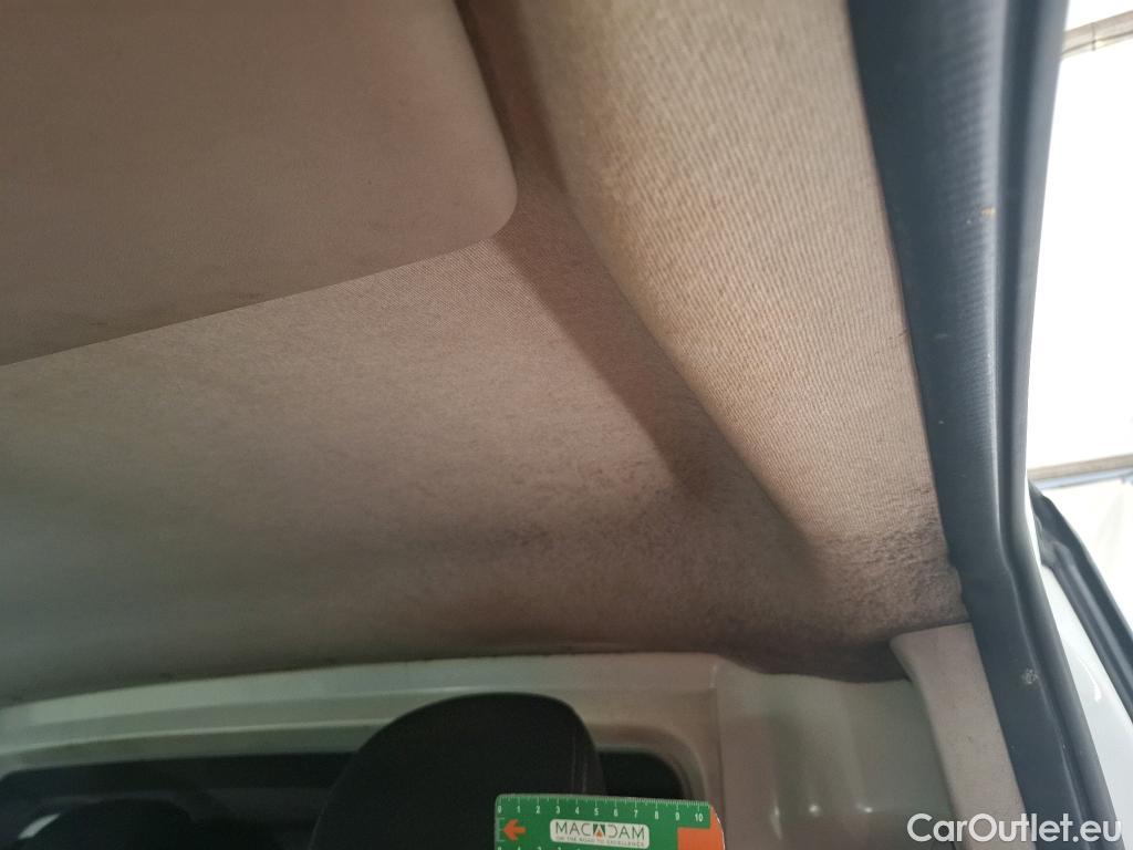  Renault  Trafic  III Fourgon Grand Confort L1H1 1200 1.6 dCi 125CV BVM6 E6 #46