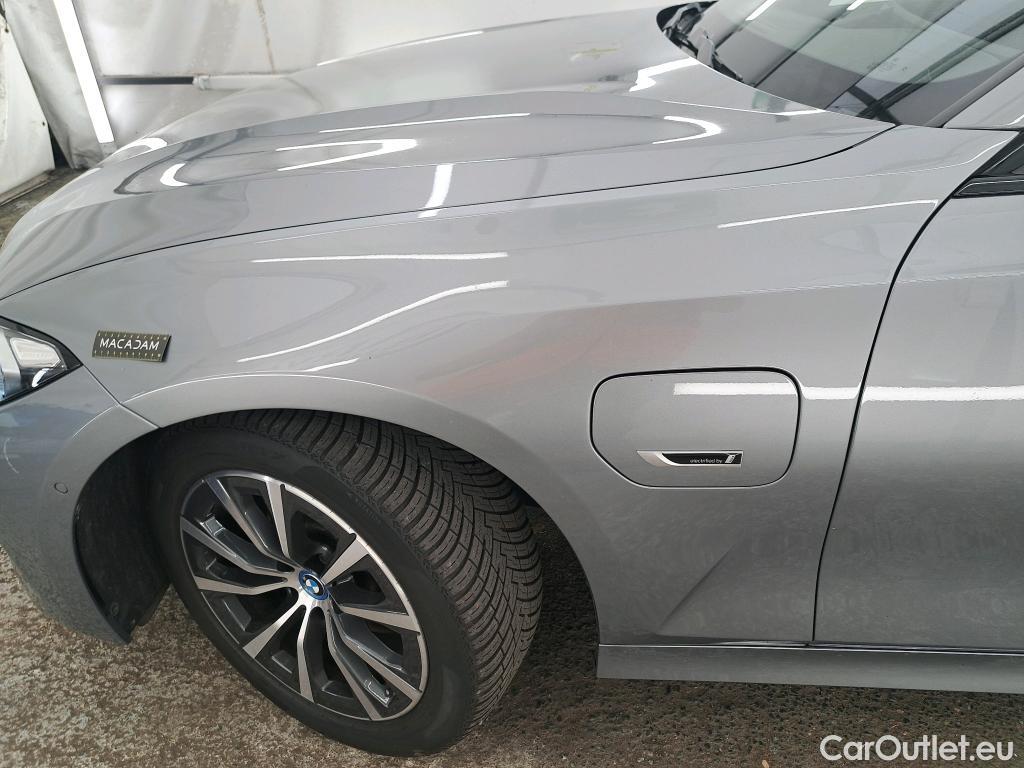  Bmw  Serie 3 BMW Série 3 Touring / 2022 / 5P / Break 330e xDrive 292 Busi Design BVA8 Hybride #12