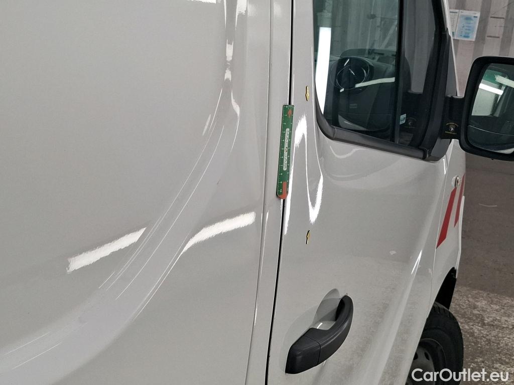  Renault  Trafic  III Fourgon Grand Confort L1H1 1200 1.6 dCi 125CV BVM6 E6 #15