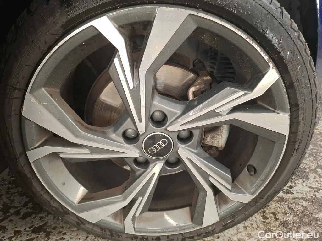 Audi  A3 AUDI  Sportback / 2020 / 5P / Berline 35 TFSI 150 MHEV S Tronic S Line #15