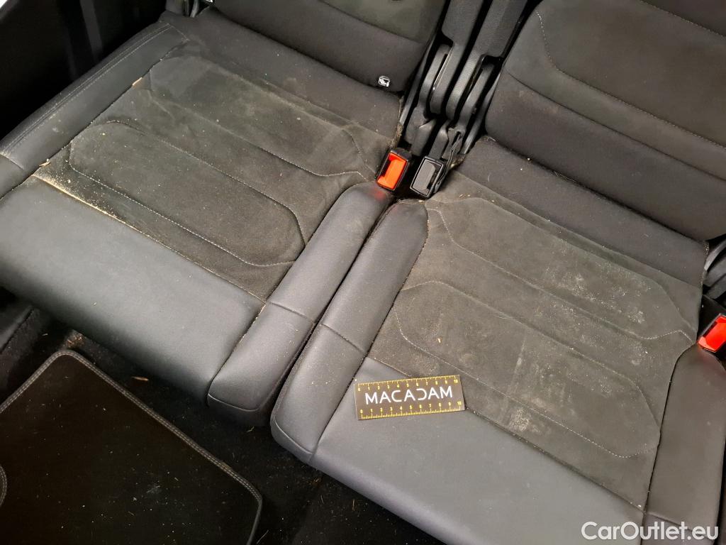  Citroen  C5 Aircross CITROEN   2022  5P  SUV Hybride rechargeable 225 eEAT8 Shine #37