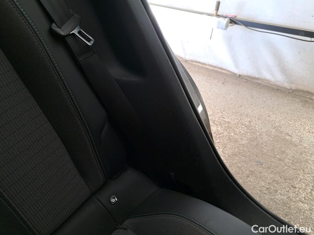  Peugeot  2008  Allure Business 1.5 HDi 110CV BVM6 E6d #15