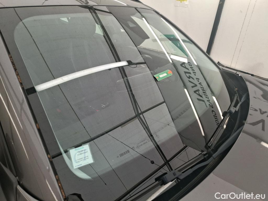  Peugeot  2008  Allure 1.5 HDi 100CV BVM6 E6d #17