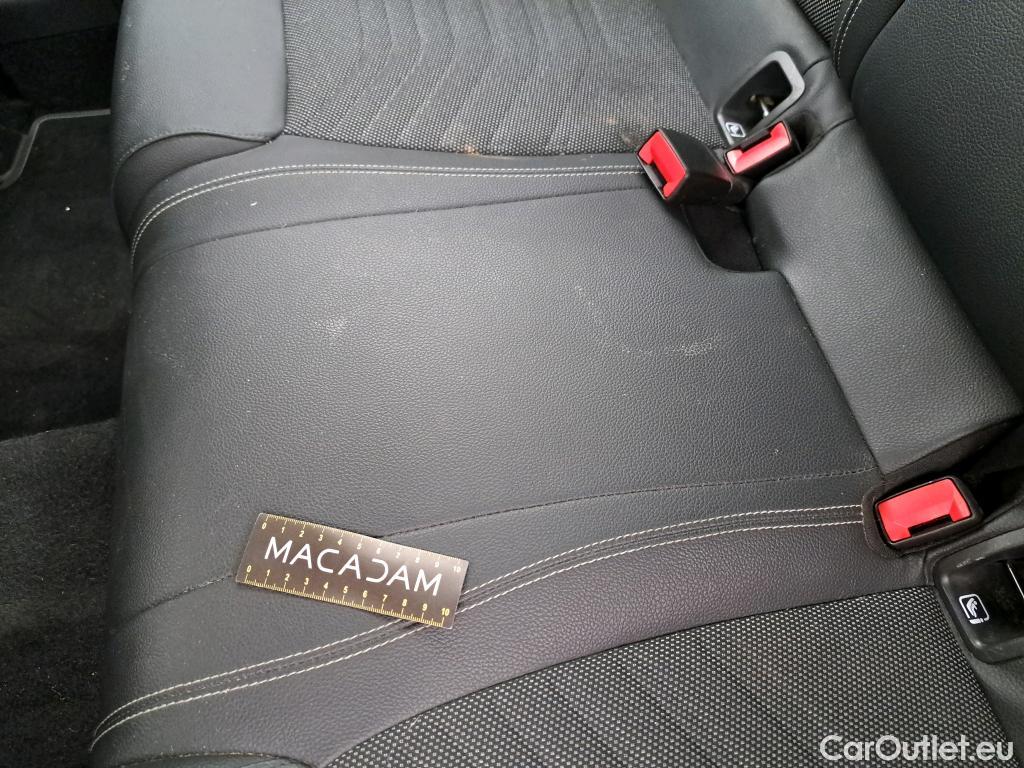  Mercedes  A-Klasse MERCEDES-BENZ Classe A Berline / 2018 / 4P / Berline A 200 d Business Line 8G-DCT #30