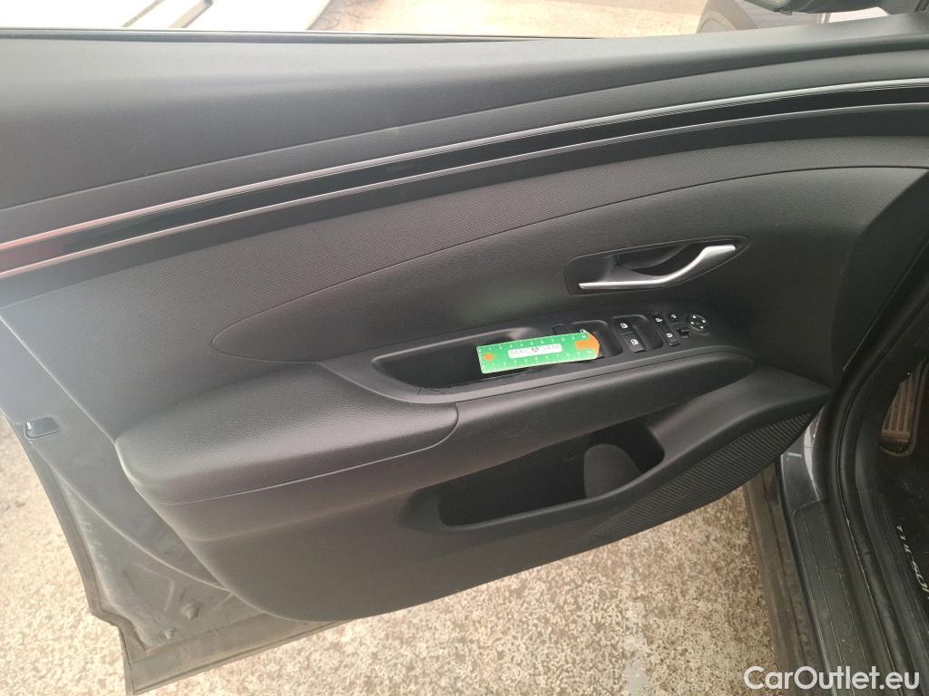  Hyundai  Tucson HYUNDAI  2020 5P SUV 16 PHEV 265 HTRAC BUSINESS 4WD AUTO #40