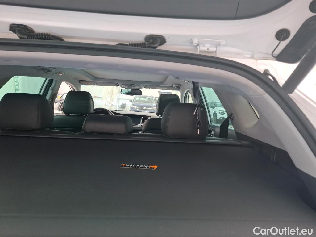  Hyundai  Tucson  Executive 2WD 1.7 CRDi 140CV BVA7 E6 #48