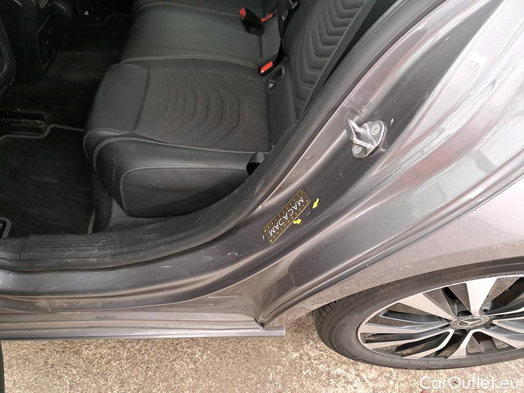  Mercedes  A-Klasse MERCEDES-BENZ Classe A Berline / 2018 / 4P / Berline A 200 d Business Line 8G-DCT #19