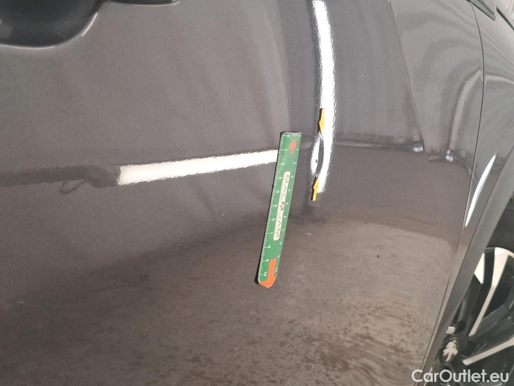  Peugeot  2008  Allure 1.5 HDi 100CV BVM6 E6d #16