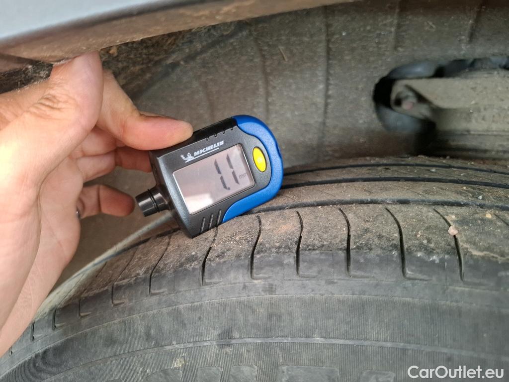  Hyundai  Tucson  Business Mild-Hybrid 2WD 1.6 CRDI 135CV BVA7 E6d #7