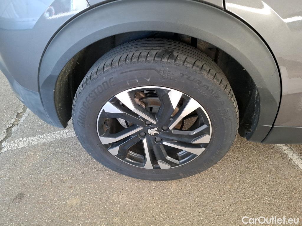  Peugeot  2008  Allure Business 1.5 HDi 130CV BVA8 E6d #41