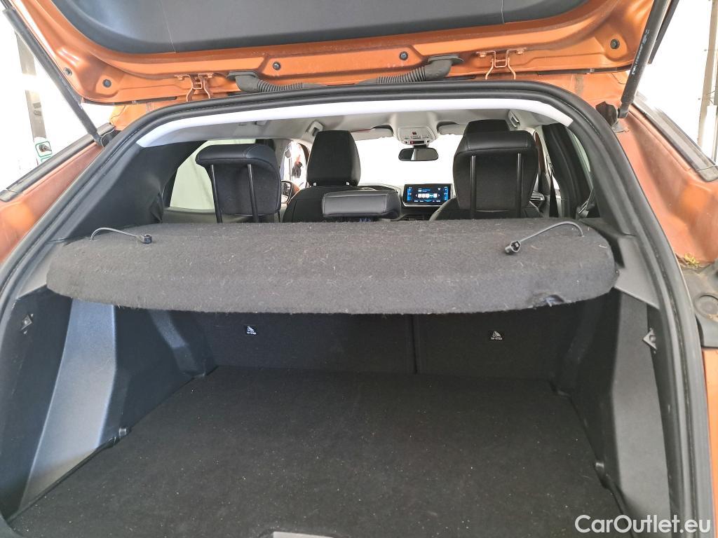  Peugeot  2008  Allure Pack 1.5 HDi 110CV BVM6 E6d #14