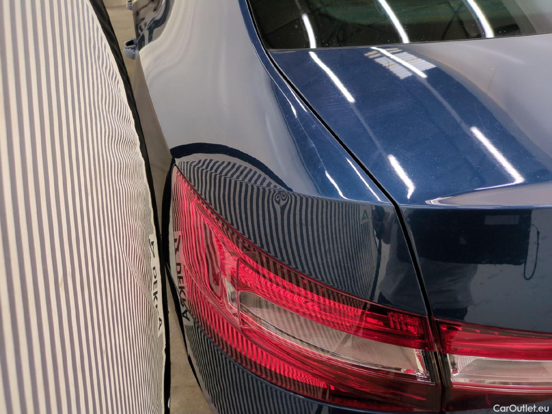  Skoda  Superb  Berline Business 2.0 TDI 150CV BVA7 E6dT #56