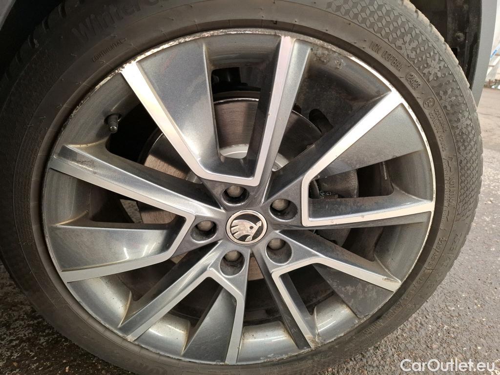  Skoda  Octavia SKODA  Combi / 2017 / 5P / Break 2.0 TDI 184 SCR DSG7 4x4 Scout #31
