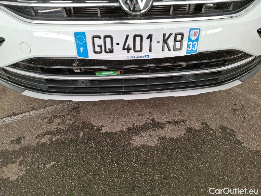  Volkswagen  Tiguan VOLKSWAGEN  / 2020 / 5P / SUV 2.0 TDI 150 DSG7 Elegance #18