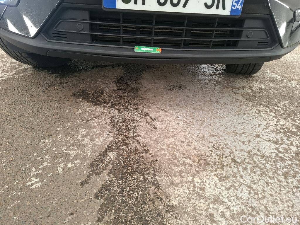  Volvo  XC 40 VOLVO XC40 / 2022 / 5P / SUV Recharge T5 262 DCT7 Plus #3