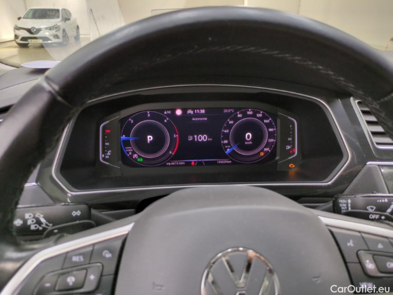  Volkswagen  Tiguan VOLKSWAGEN  / 2020 / 5P / SUV 2.0 TDI 150 DSG7 Elegance #1