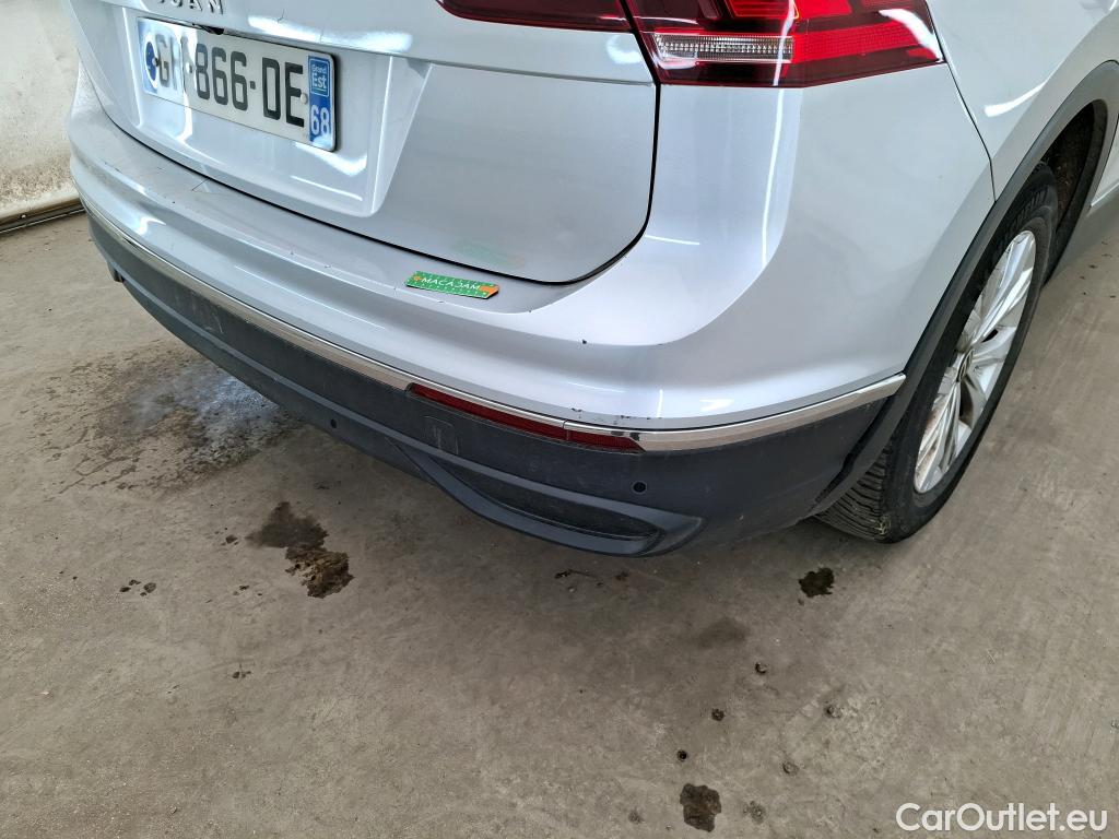  Volkswagen  Tiguan VOLKSWAGEN  / 2020 / 5P / SUV 2.0 TDI 150 DSG7 LIFE PLUS #11