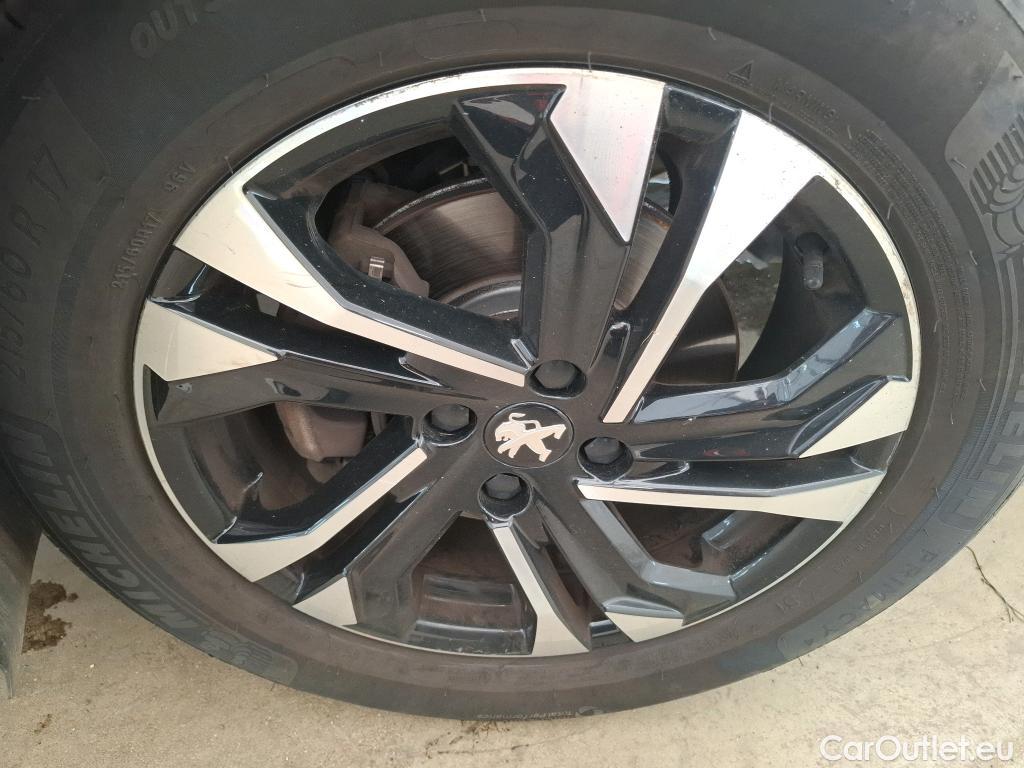  Peugeot  2008  Allure Pack 1.5 HDi 130CV BVA8 E6d #4