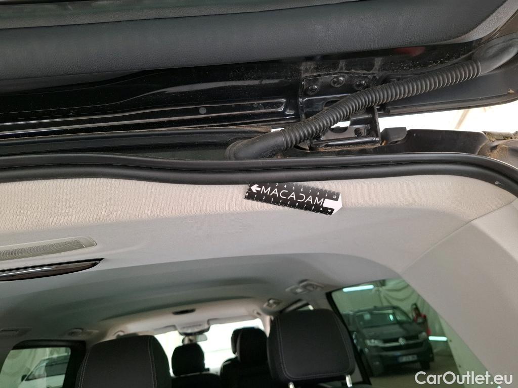  Mercedes  V-Klasse MERCEDES-BENZ Classe V Extra-Long 5p Monospace (MPV) V 220 CDI Business Executive Auto #22
