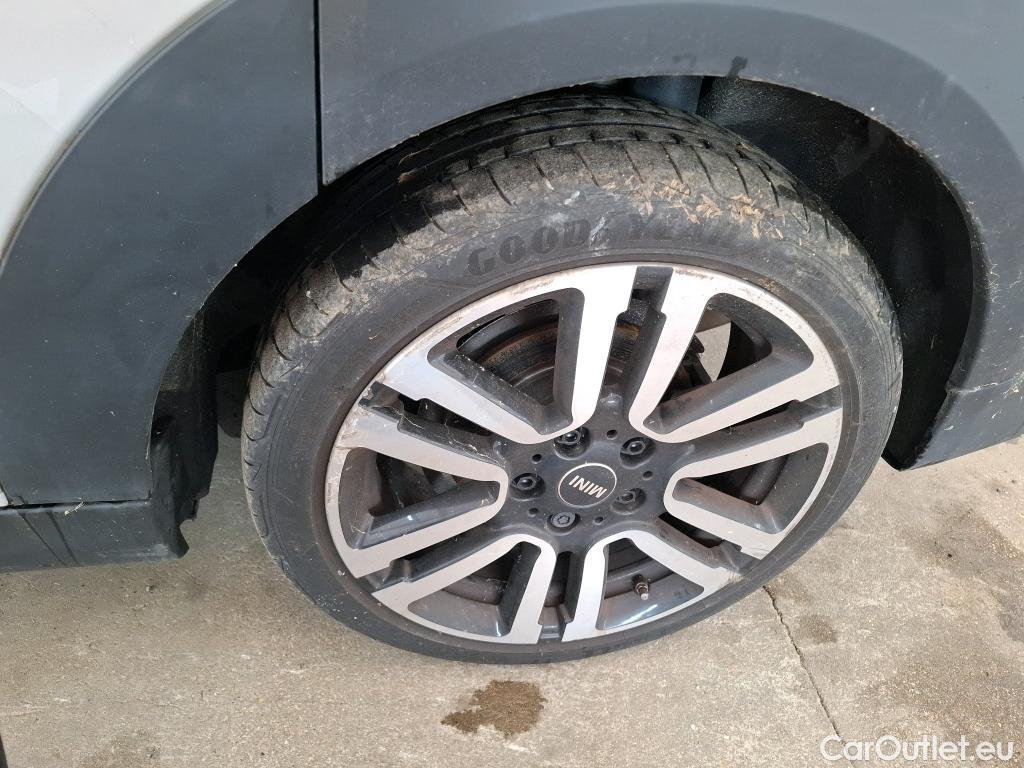  Mini  Cooper MINI Mini / 2021 / 5P / Berline  Edition Premium 136 ch BVA7 #3