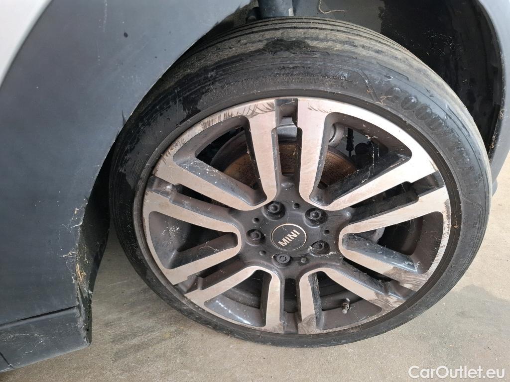  Mini  Cooper MINI Mini / 2021 / 5P / Berline  Edition Premium 136 ch BVA7 #18