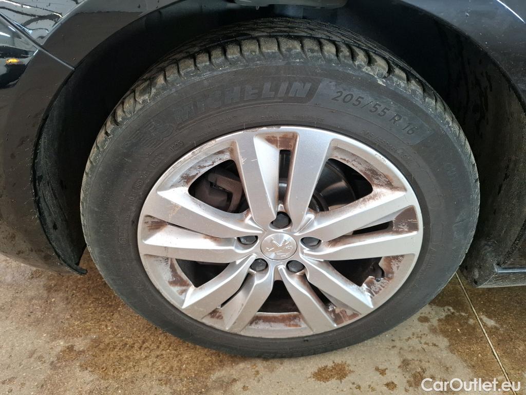  Peugeot  308  Active Business 1.5 HDi 130CV BVA8 E6d #24